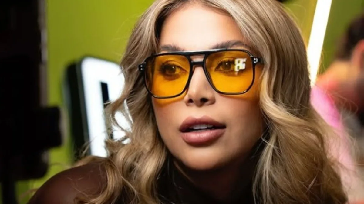 Yaya Muñoz reveló cuánto dinero gana como panelista en ‘Dímelo King’ con solo una hora de trabajo al día y los regalos más costosos que ha recibido: dos carros y un Rólex