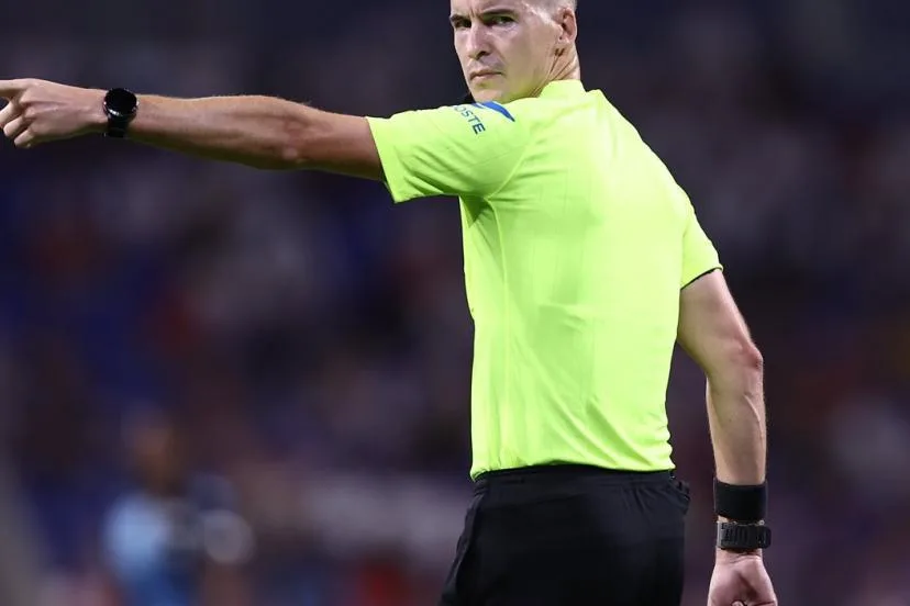 François Letexier sera l'arbitre du Classique entre l'OM et le PSG ce dimanche