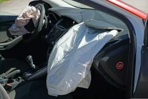 O não acionamento do airbag e o defeito de concepção