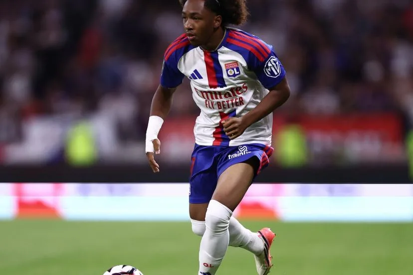 Mercato : Arsenal passe en pole pour l'ailier de l'OL Malick Fofana