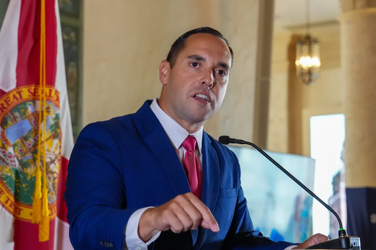 “Mis padres huyeron del comunismo en Cuba”: Hijo de exiliados cubanos será el candidato republicano a vicegobernador de Florida