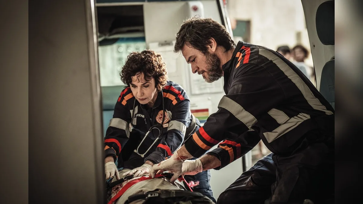 ‘Emergência 53’, no Globoplay, reforça filão das séries médicas com DNA brasileiro