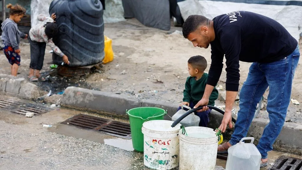 Après trois ans de guerre israélienne, y a-t-il de l'eau potable à Gaza?
