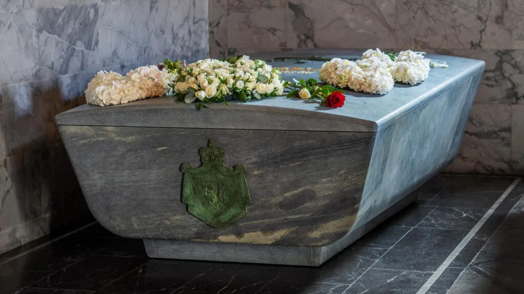 Norvège: un sarcophage qui absorbe le CO2 pour le défunt roi Harald V
