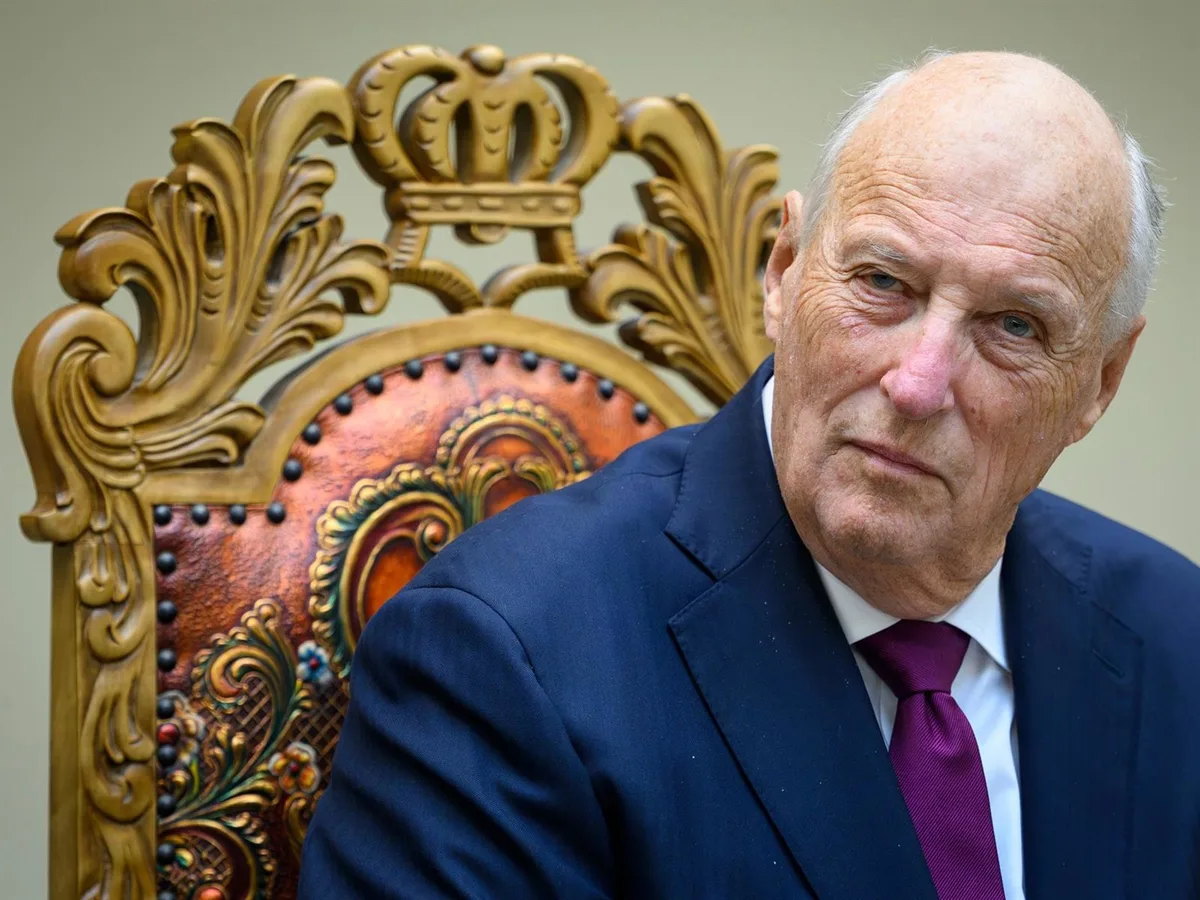 Noruega se despide del rey Harald V en una emotiva ceremonia junto a la familia real