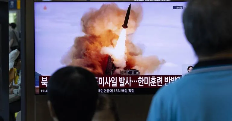 Seul acusa Pyongyang de lançar novo míssil balístico