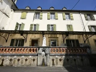 Affaire Bétharram : un ancien évêque, héros de la Résistance, mis en cause pour viol par un ancien collégien
