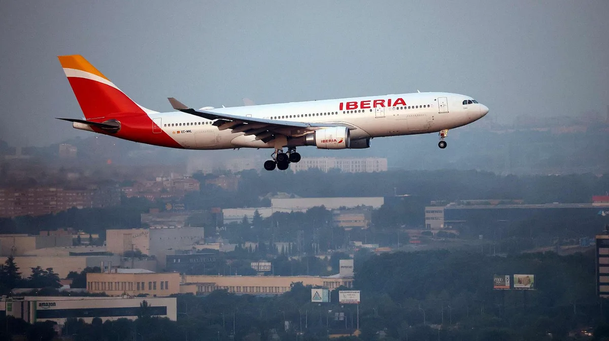 Iberia extiende suspensión de vuelos a Cuba hasta junio de 2027