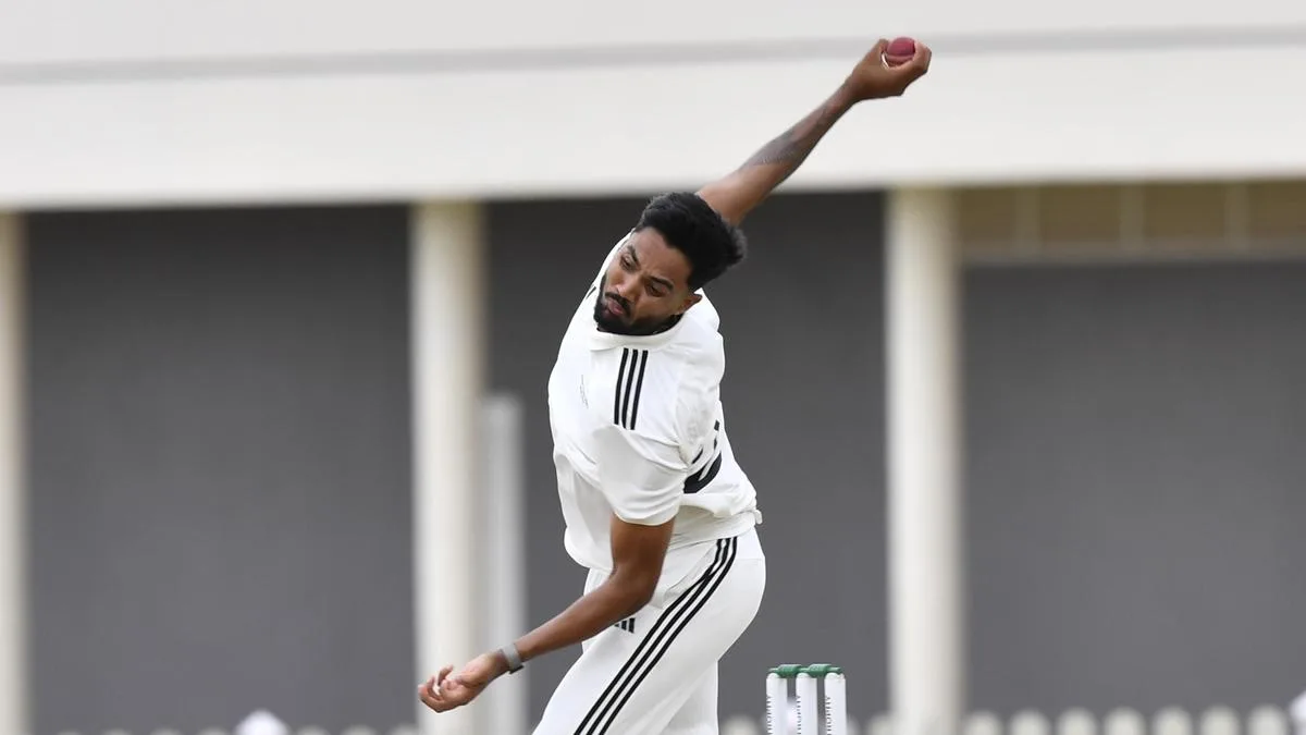 Duleep Trophy | Gurnoor goes old school: the more you bowl, the stronger you become