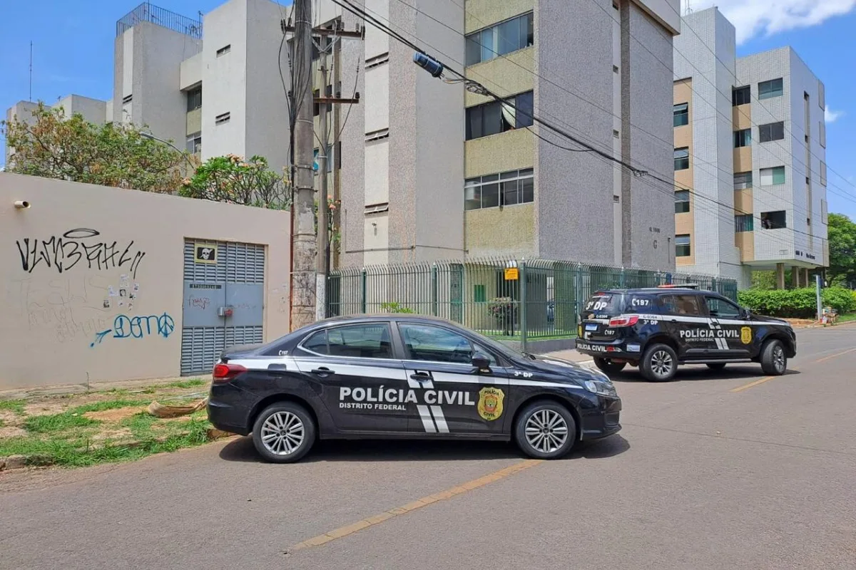 PCDF faz perícia em "santinhos" de Celina com número de campanha falso