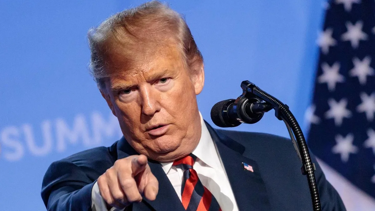 Pressefreiheit: Nach Hausverbot für CNN: TV-Sender schränken Berichterstattung über Trump ein