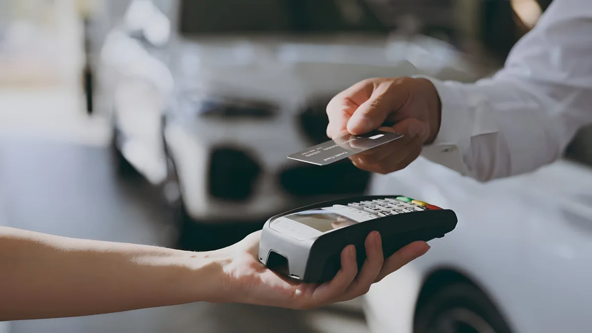 Crédito vehicular y tarjetas de crédito crecen en Perú: préstamos de consumo avanzan 11,5% interanual