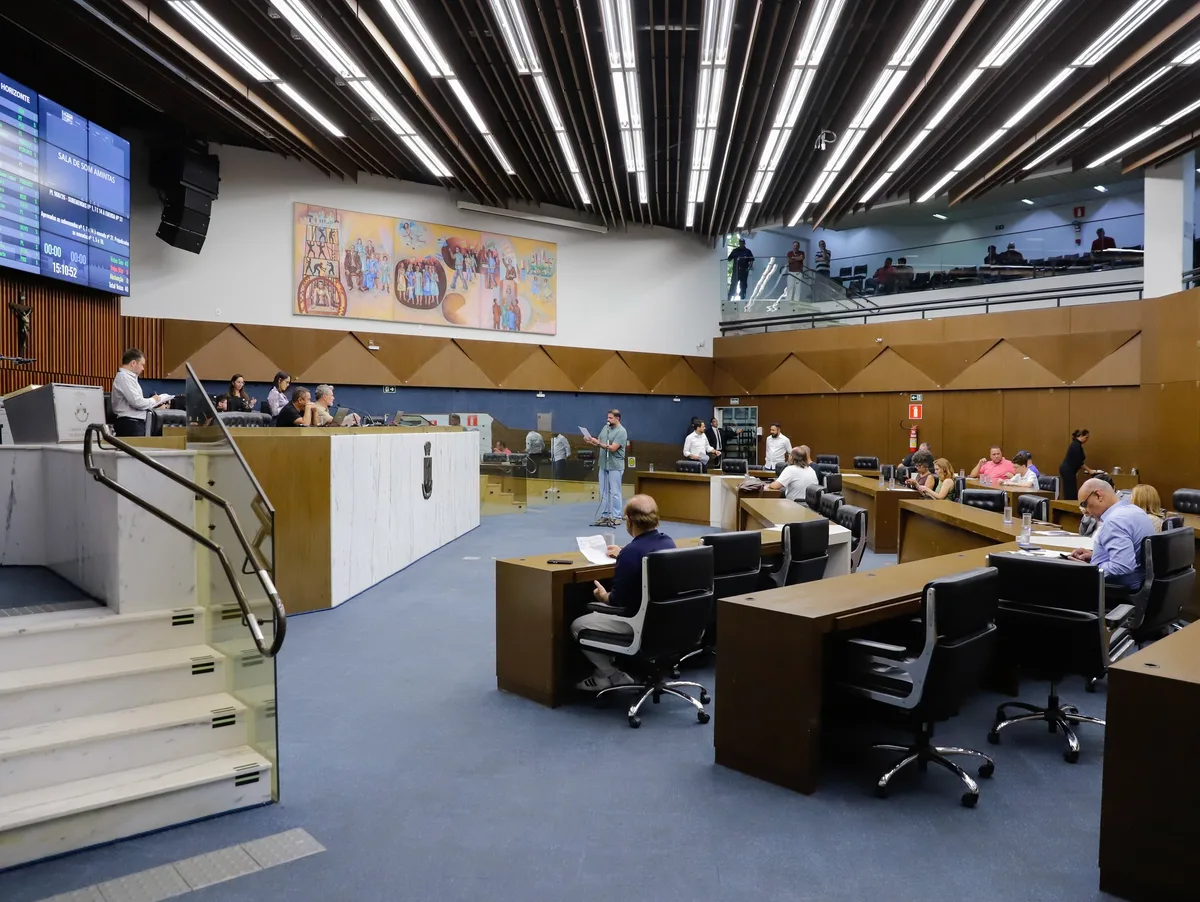 Câmara de BH aprova em 2º turno reajuste de 4,11% para servidores da prefeitura