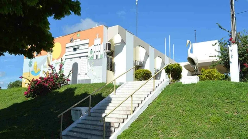Ex-secretários de Ladário tem condenação mantida por iniciar obra sem licitação