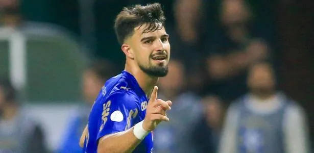 Palmeiras anuncia renovação de Flaco López até 2030: 'Muito feliz'