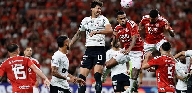 'Corinthians parece marcado para cair', diz Juca Kfouri