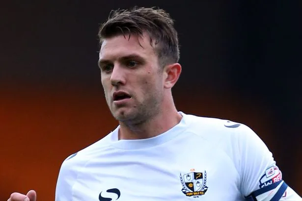Former Championship star Doug Loft tragically dies aged 39 after medical emergency
