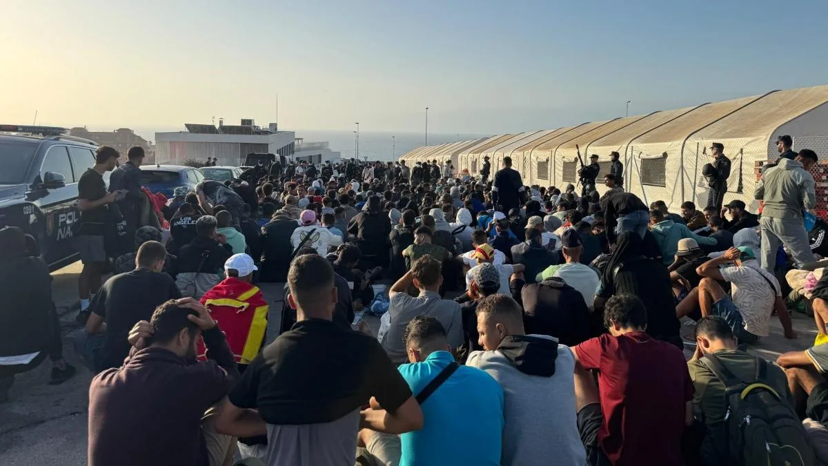El Gobierno traslada a migrantes que dormían en la calle a 864 nuevas plazas de acogida