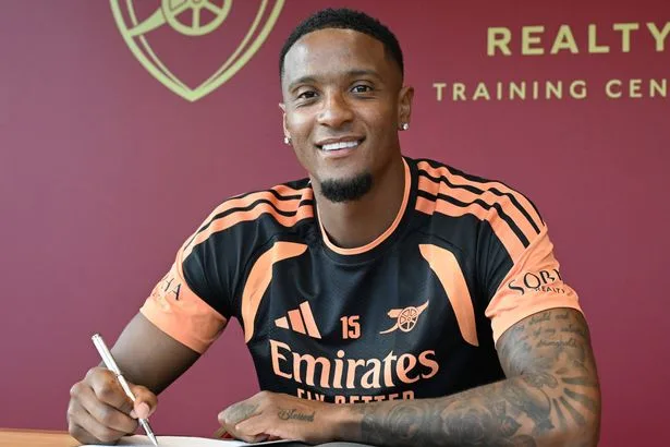 Arsenal complete stunning Ezri Konsa deal with defender set for instant Aston Villa reunion