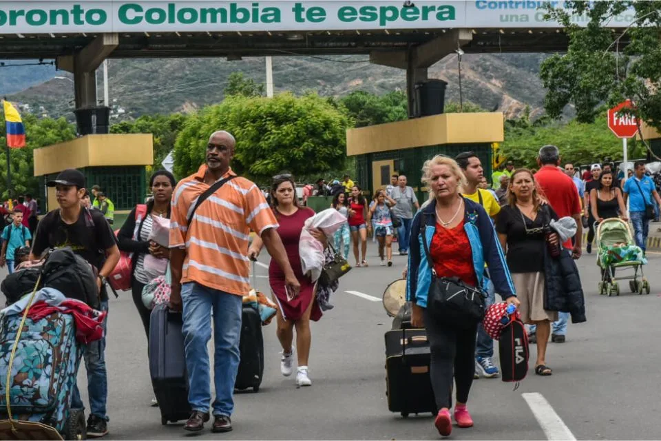«Ruta de Regularización»: opciones que tienen venezolanos para establecerse en Colombia