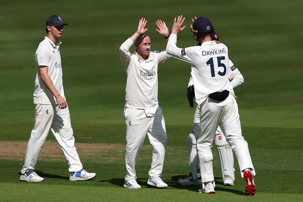 Kent hold nerve as Cracknell heroics in vain for Middlesex