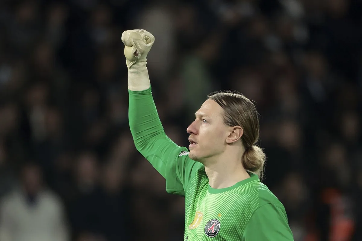 Портал Canal Supporters PSG оценил игру Сафонова в матче Лиги чемпионов «ПСЖ» с «Сити»