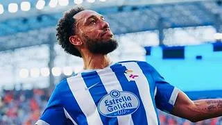 El Deportivo La Coruña sorprende en su regreso a LaLiga Española
