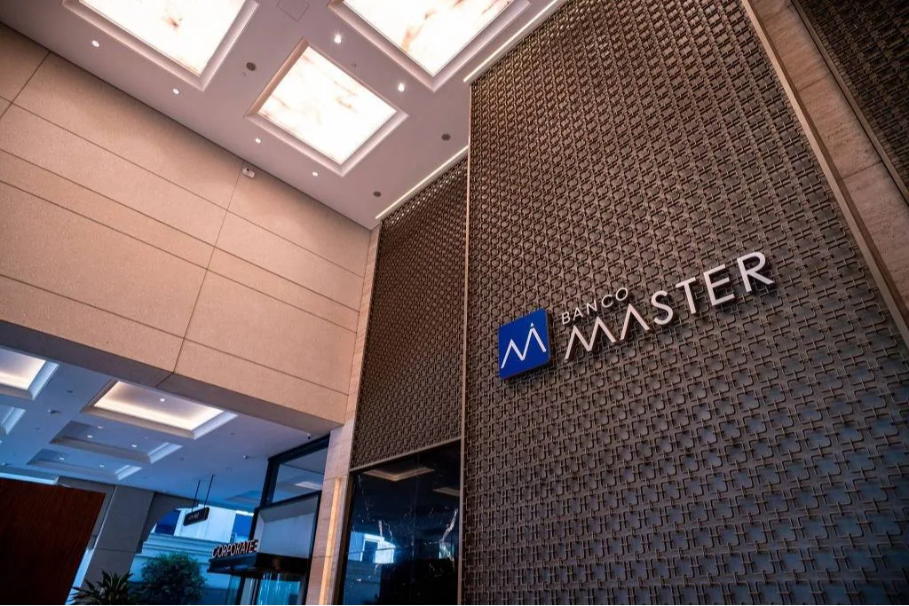 A nova Torre de Babel: o escândalo do Banco Master e a incomunicabilidade do poder