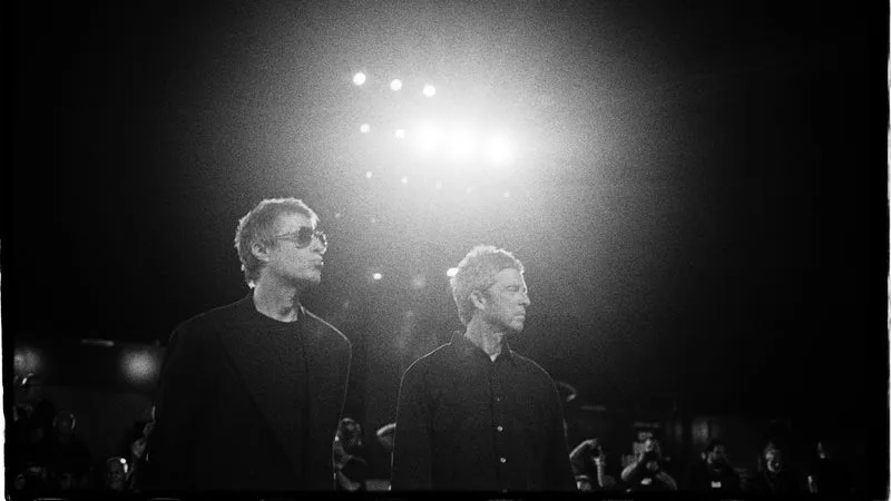 "On est prêt?" Un film sur Oasis immortalise les retrouvailles glaciales du groupe