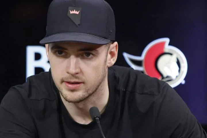 Senators sign Batherson to eight-year extension