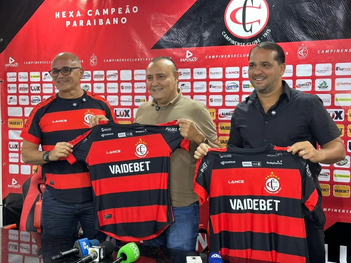 Dico Woolley celebra retorno ao Campinense e projeta Copa Paraíba: "Tem tudo para dar certo"
