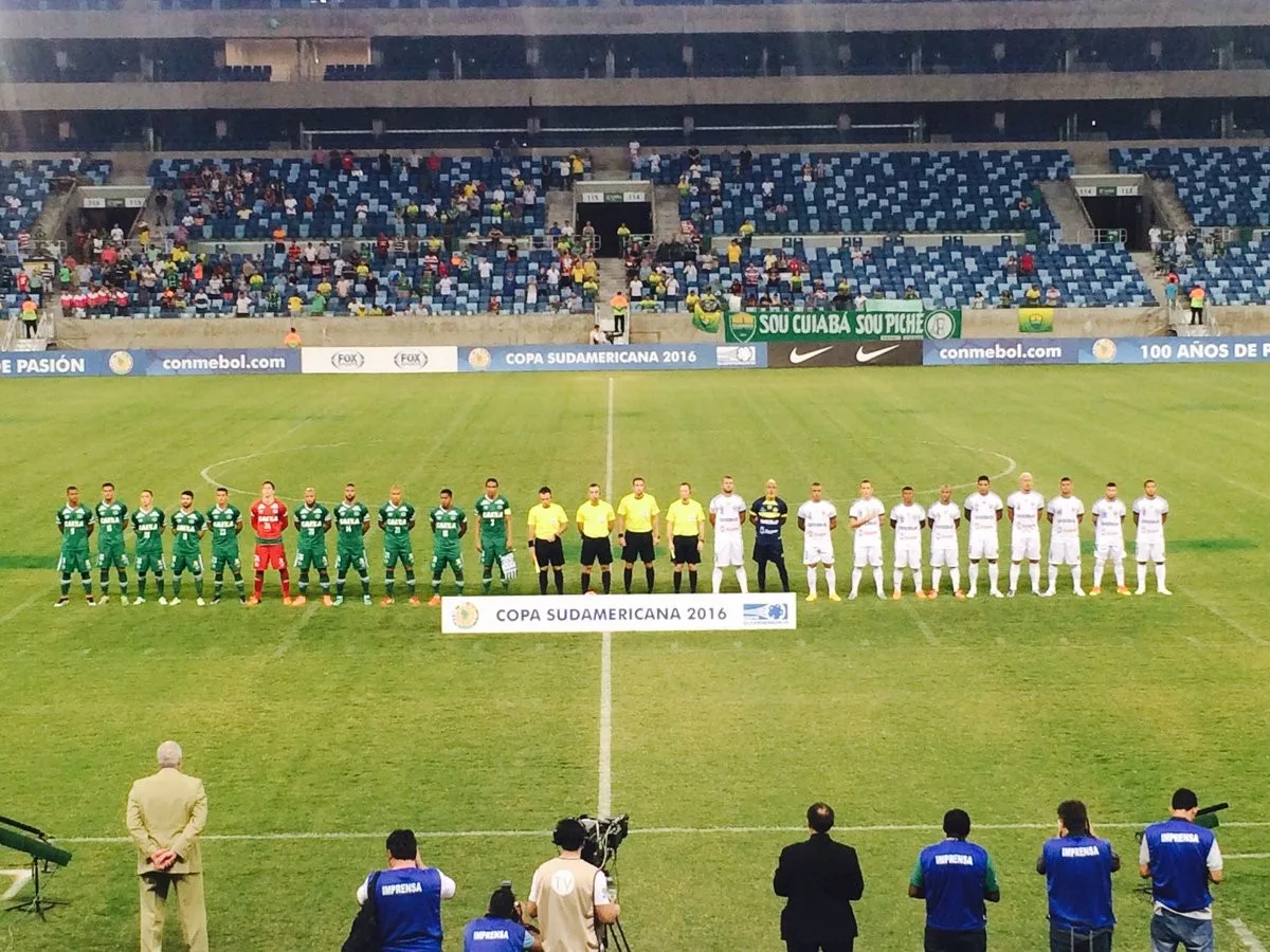 Há dez anos, Chapecoense iniciava trajetória na Sul-Americana contra o Cuiabá em estádio vazio