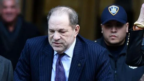 Harvey Weinstein, condenado a 15 años de prisión por agresión sexual