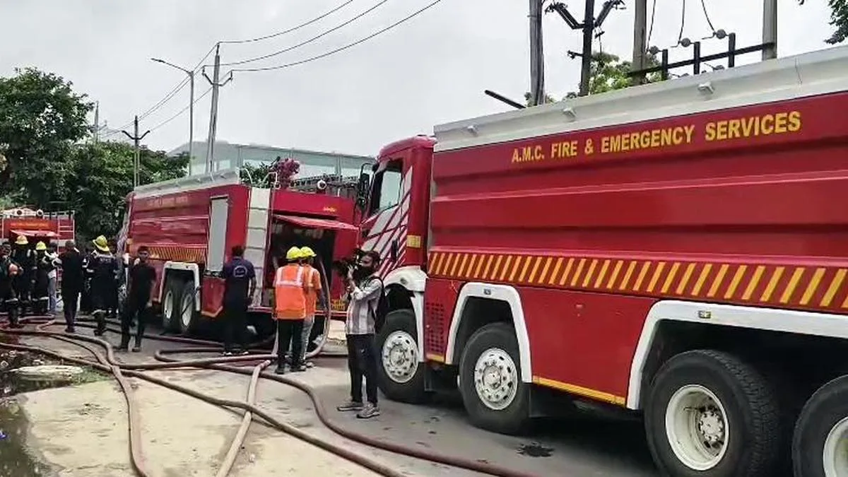 Fire breaks out at godown in Delhi’s Swaroop Nagar, 15 fire tenders deployed