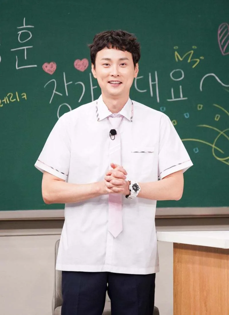 민경훈도 ‘아는 형님’ 떠난다…11년 동행 끝, 원년 멤버 4명만 남아