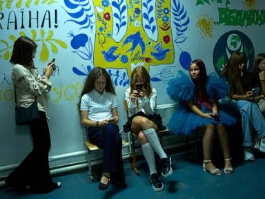 Air raid alert shatters first day of school in Kyiv after Russian missile strikes