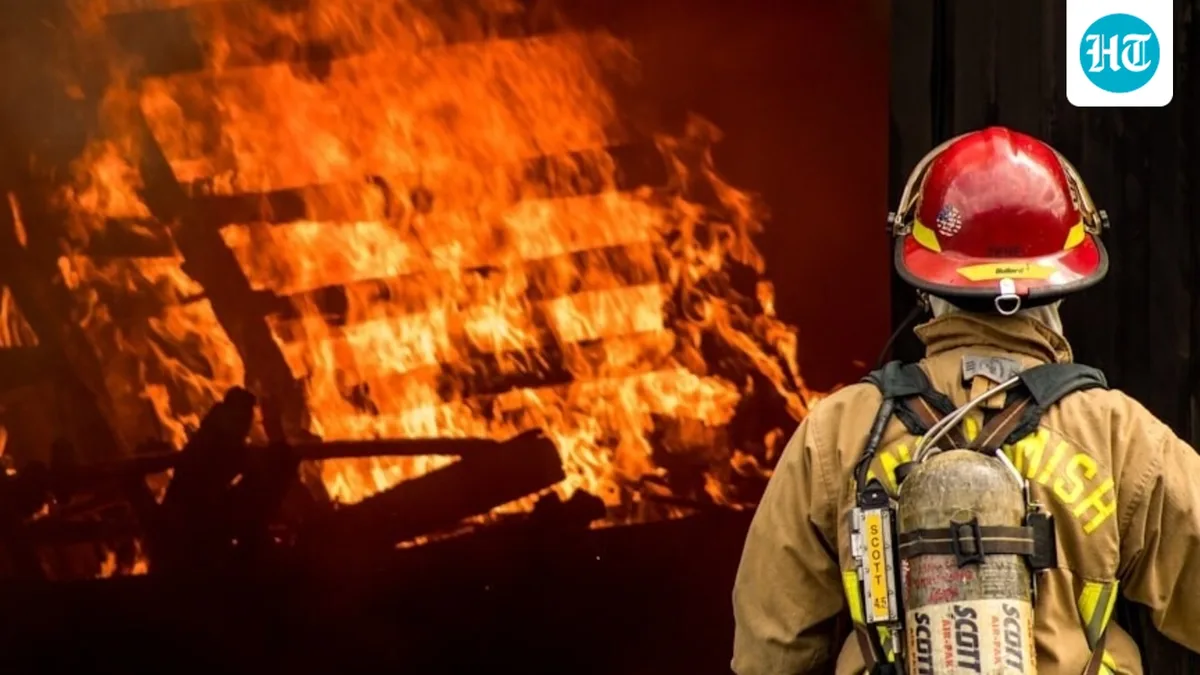 Louisville fire: Videos from 2nd and Hill streets show massive blaze as firefighter is injured | Watch