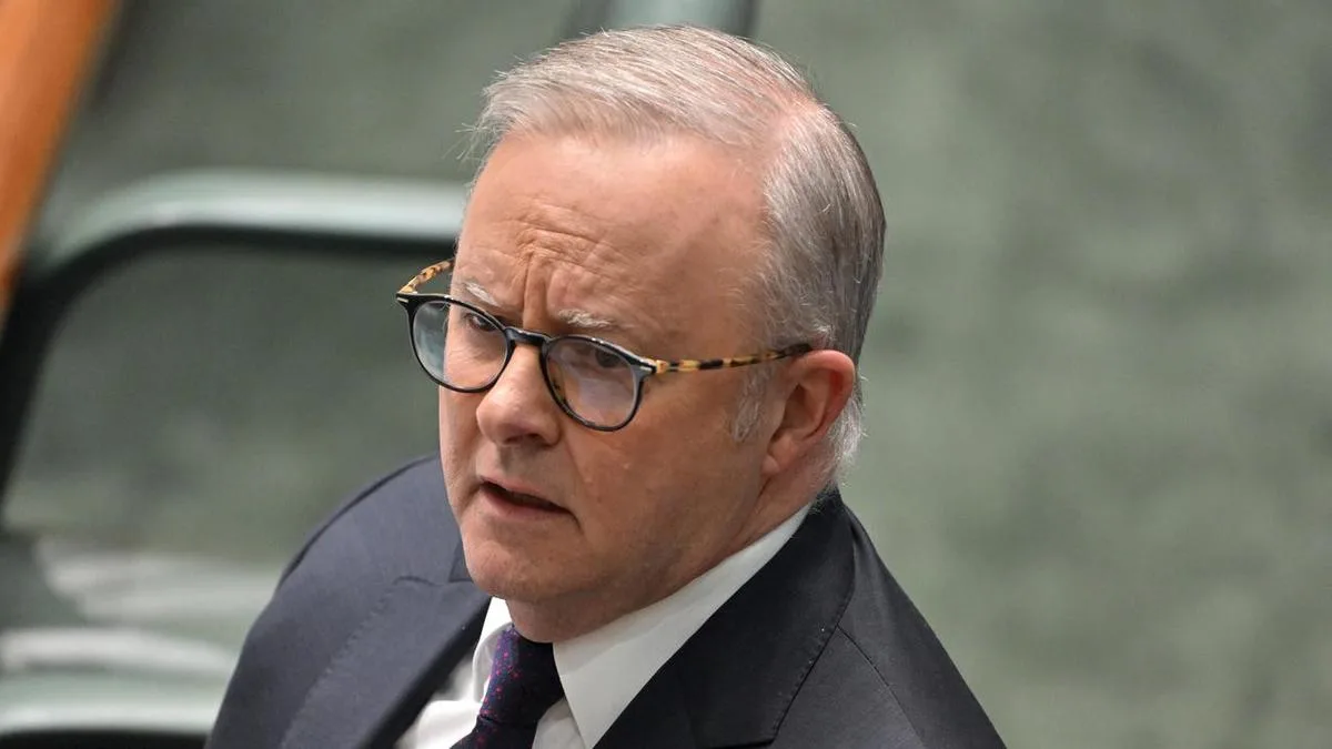 'Grubby': Senate debates PM's melon-gate comments