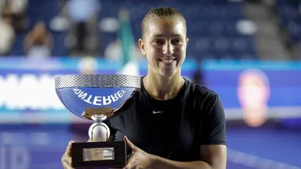 Diane Parry remporte le premier titre de sa carrière au WTA 500 de Monterrey, à la veille du début de l'US Open