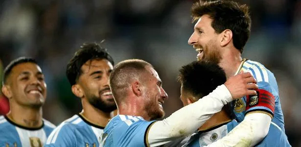 Argentina anuncia amistosos contra Uruguai e Costa Rica nos primeiros jogos sem Messi