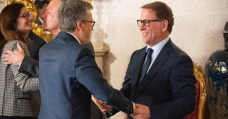 Neves responde a Moedas: "Já há reforço em Lisboa"