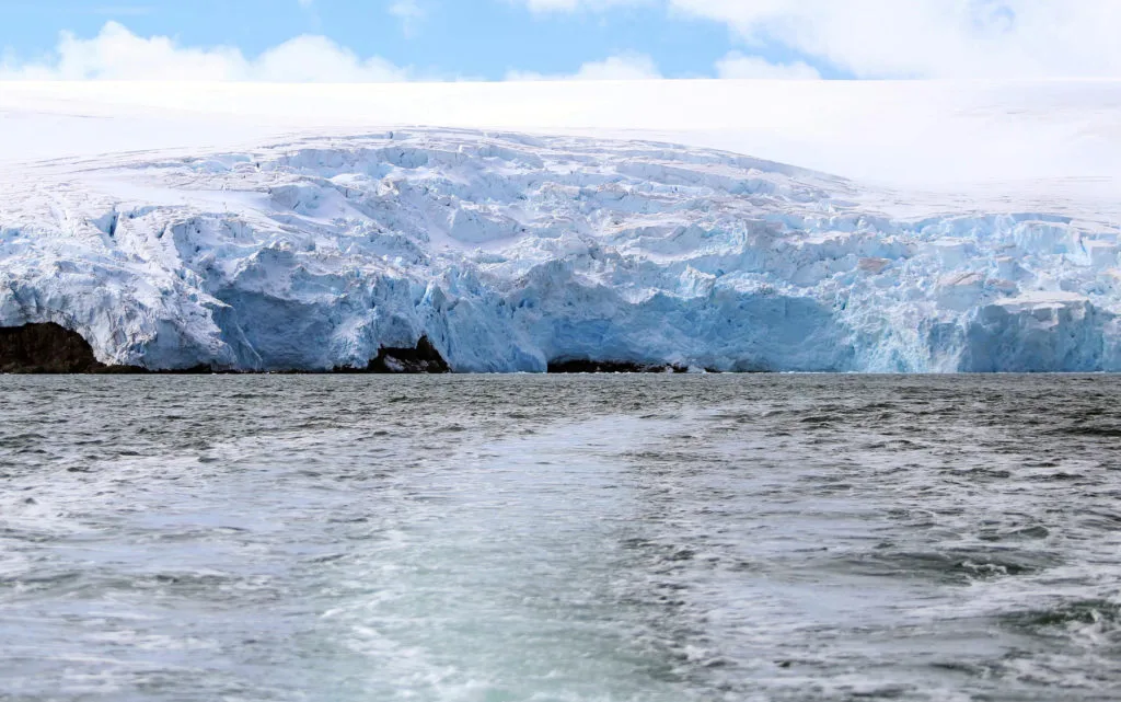Earth lost more than 12 trillion tons of ice from Greenland and Antarctica in 47 years, satellites show