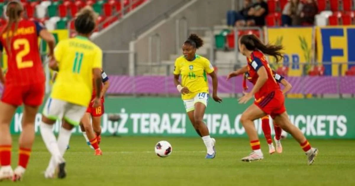 Brasil perde para Espanha e está eliminado do Mundial feminino Sub-20