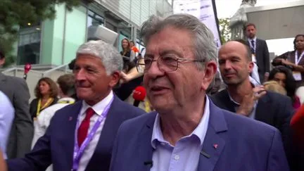 Premier débat de la présidentielle 2027 : "Il faut arrêter de mentir", lance Marine Tondelier à Gabriel Attal à propos du bilan écologique du quinquennat