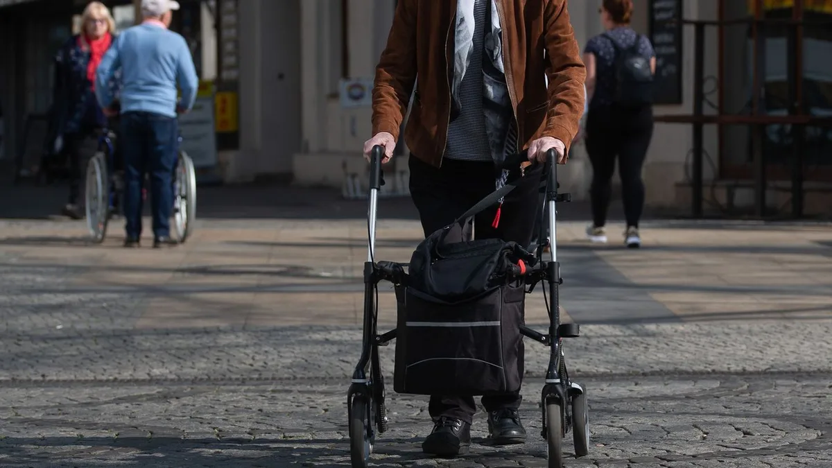 Rentenleistungen: Zahl der Rentnerinnen und Rentner in Berlin gestiegen