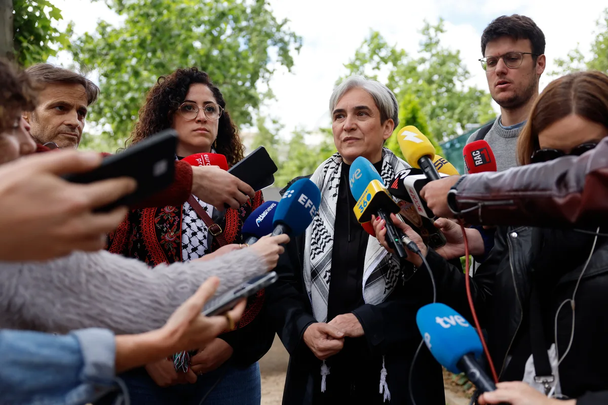 El Frente Amplio propone a Ada Colau como candidata a la presidencia y deja abierta la integración de Podemos
