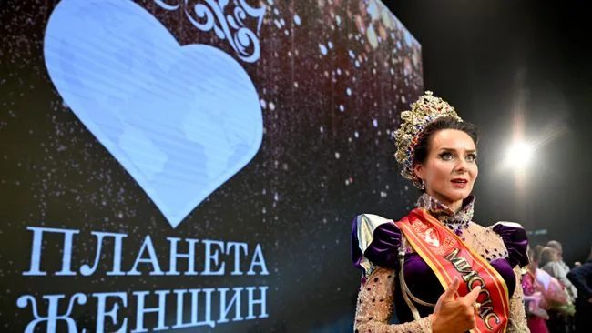 "Миссис Россия - 2026" Куклачева не планирует участвовать в "Миссис мира"