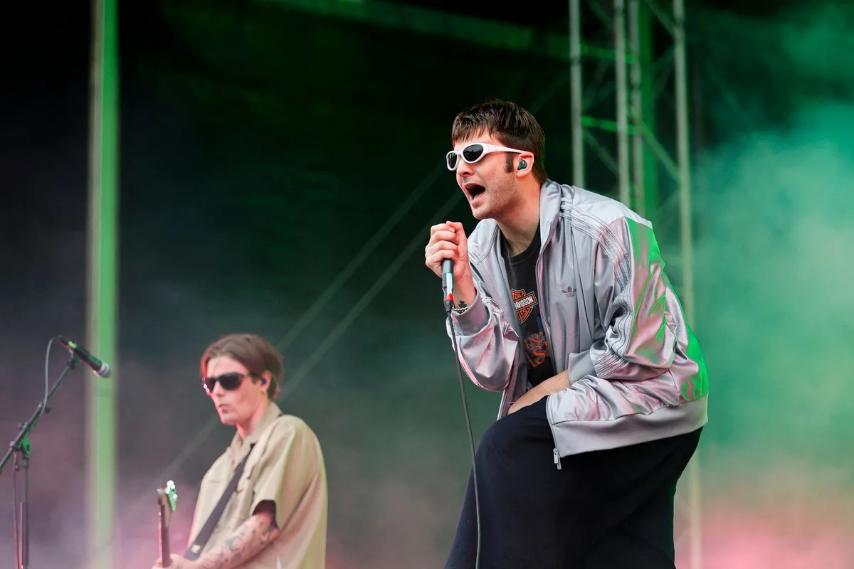 Avec « Dopamine Chamber », Fontaines D.C. poursuit son renouveau rock