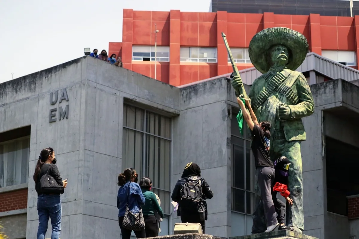 Estudiantes extranjeros de la UAEM se negaron a irse tras el asesinato de Claudia Tacoronte