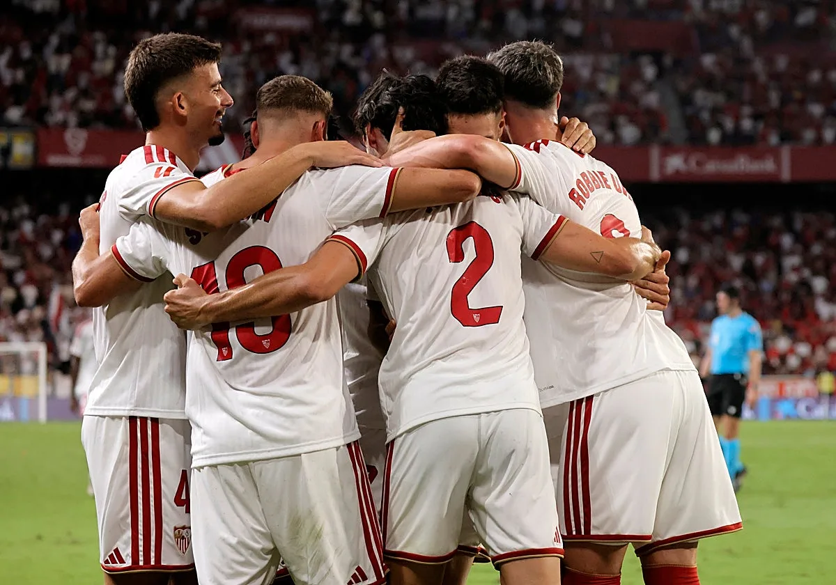 Dónde ver Levante - Sevilla: canal de TV y streaming online del partido de LaLiga EA Sports 2026-2027